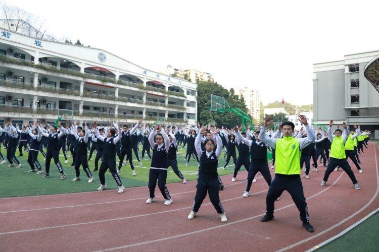 每天两小时体育活动 重庆中小学落实得如何了?3.jpg