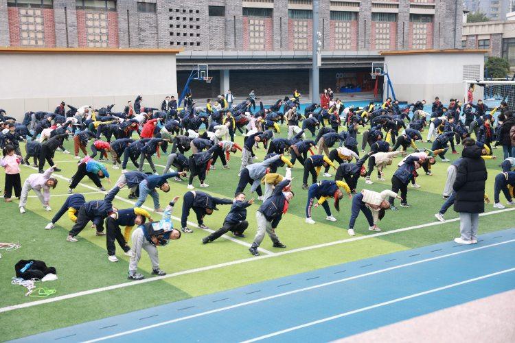 每天两小时体育活动 重庆中小学落实得如何了?9.jpg