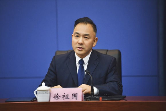 首页>互动交流>新闻发布会>[徐祖国]14:51  谢谢李顺先生.