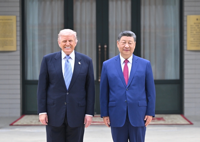 习近平同美国总统特朗普在中南海小范围会晤5.jpg