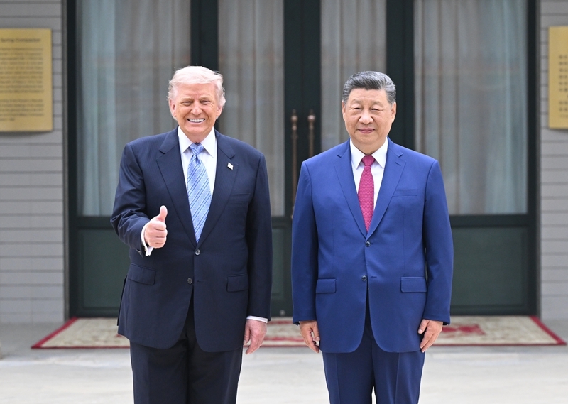 习近平同美国总统特朗普在中南海小范围会晤6.jpg