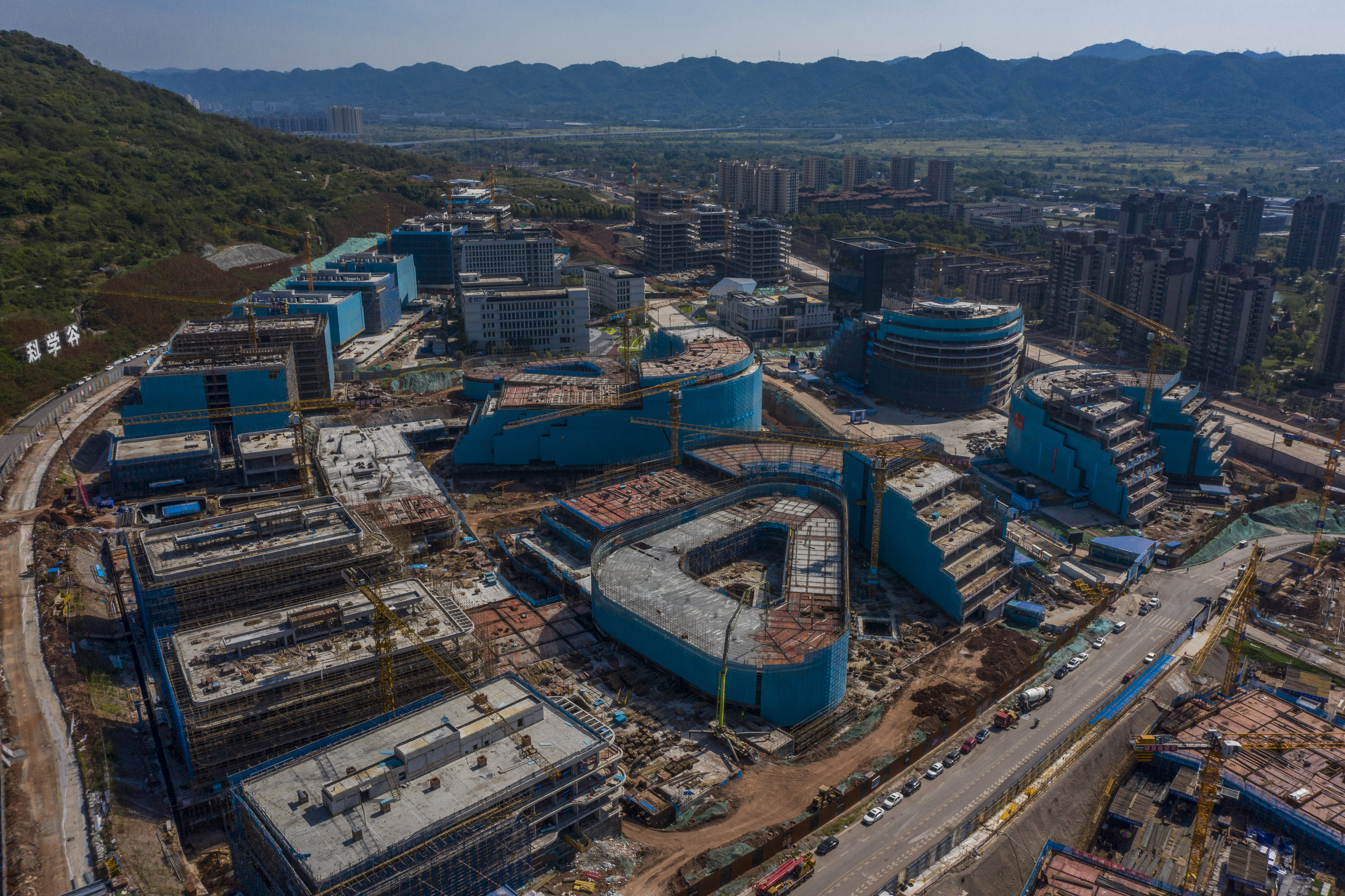 科学谷一期主体结构完工_重庆市人民政府网