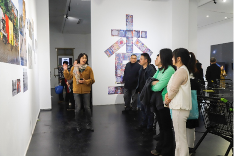 探索技术浪潮下的艺术表达 川美“临时距离”实验艺术特别展开幕4.png