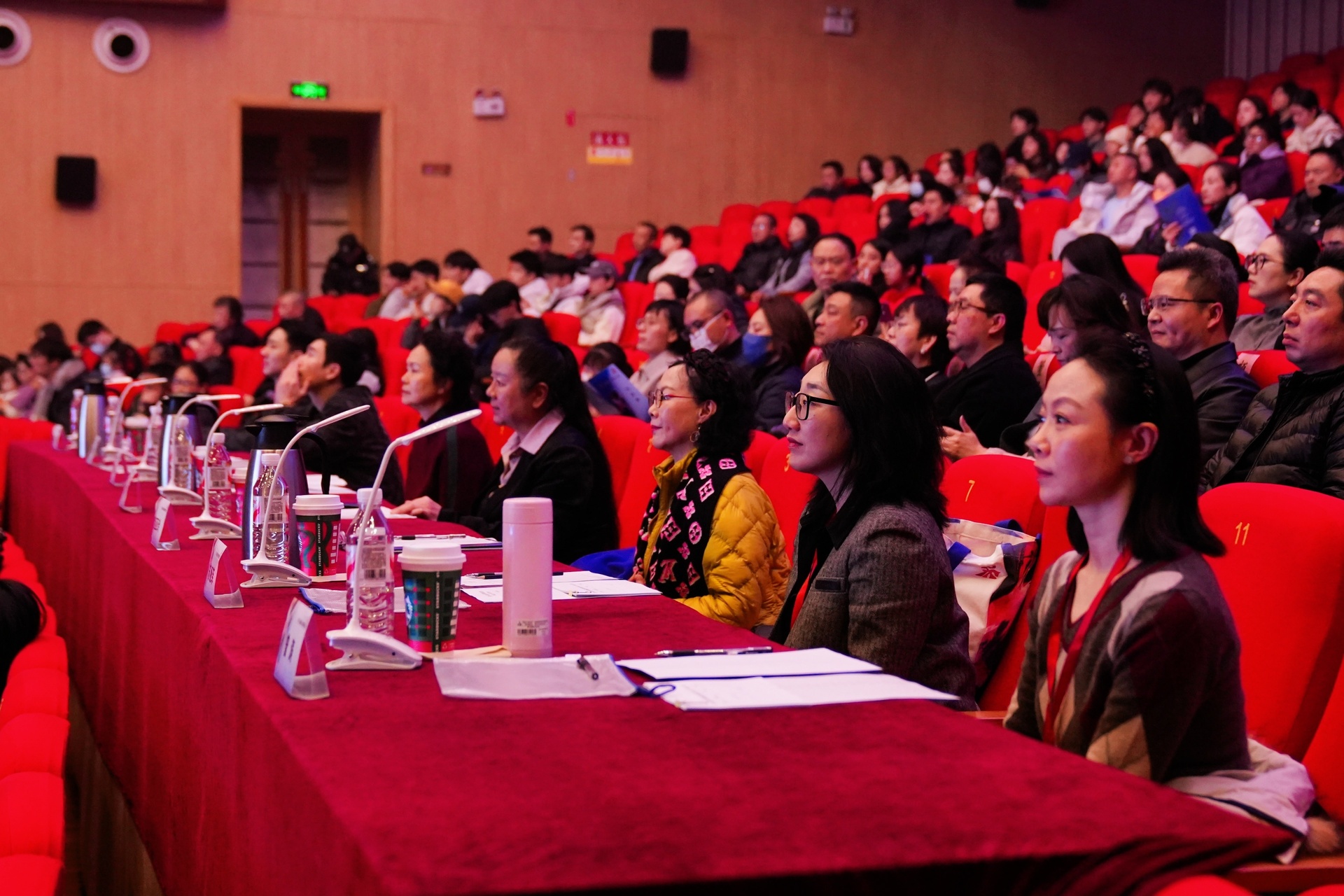 第八届重庆市舞蹈比赛决赛落幕 41件“渝字号”舞蹈精品精彩亮相2.jpg