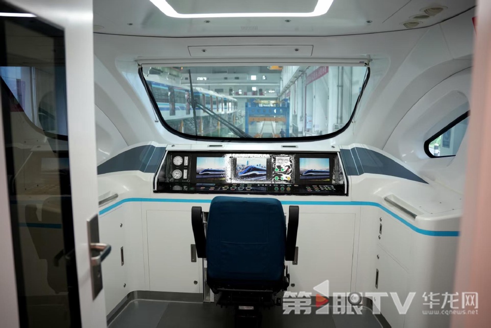 重庆15号线新车进入批量生产 轨道全产业链冲刺一季度“开门红”2.jpg